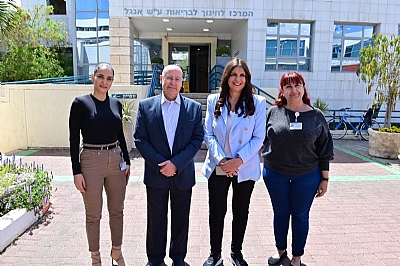 ח ח